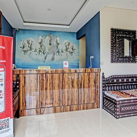 Capital O 91384 Rintaka Residence Senggigi Dış mekan fotoğraf